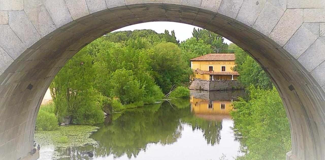 Casa Del Puente Muralla Homes Ávila Exterior foto